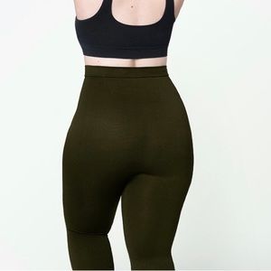 EMPETUA High waisted shaping leggings Black new sz 2XL